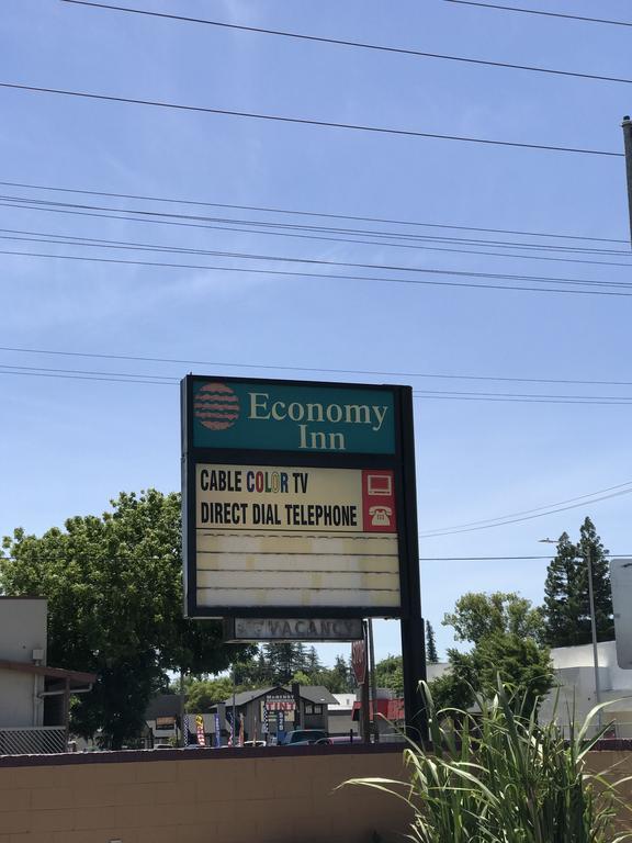 מודסטו Economy Inn מראה חיצוני תמונה