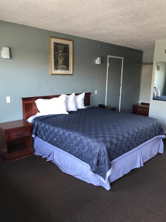מודסטו Economy Inn מראה חיצוני תמונה